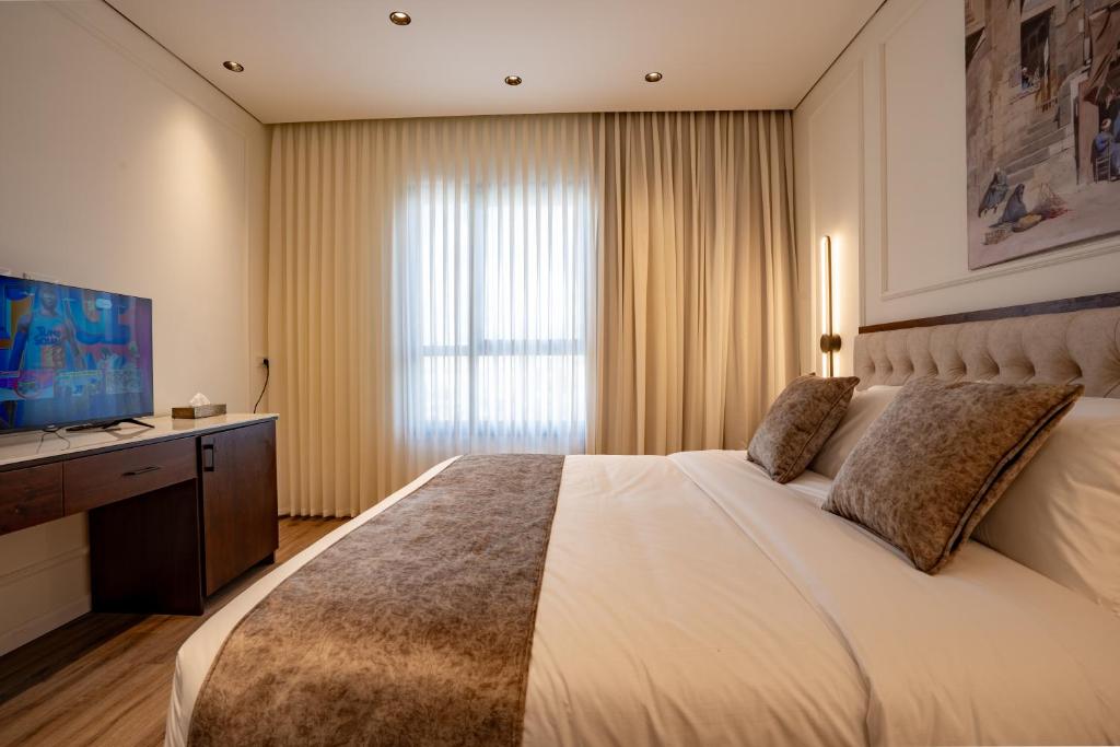 Levant Hotel photo 3