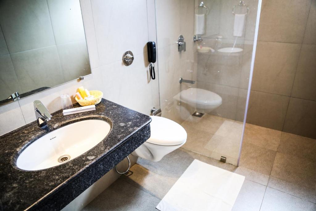 Ванная комната в Nanu Beach Resort & Spa