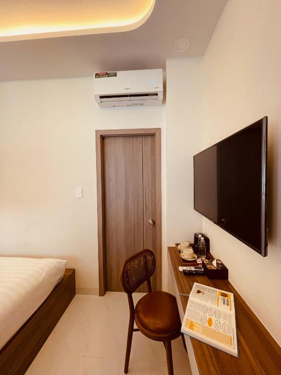 Studio Nhìn Ra Hồ Bơi