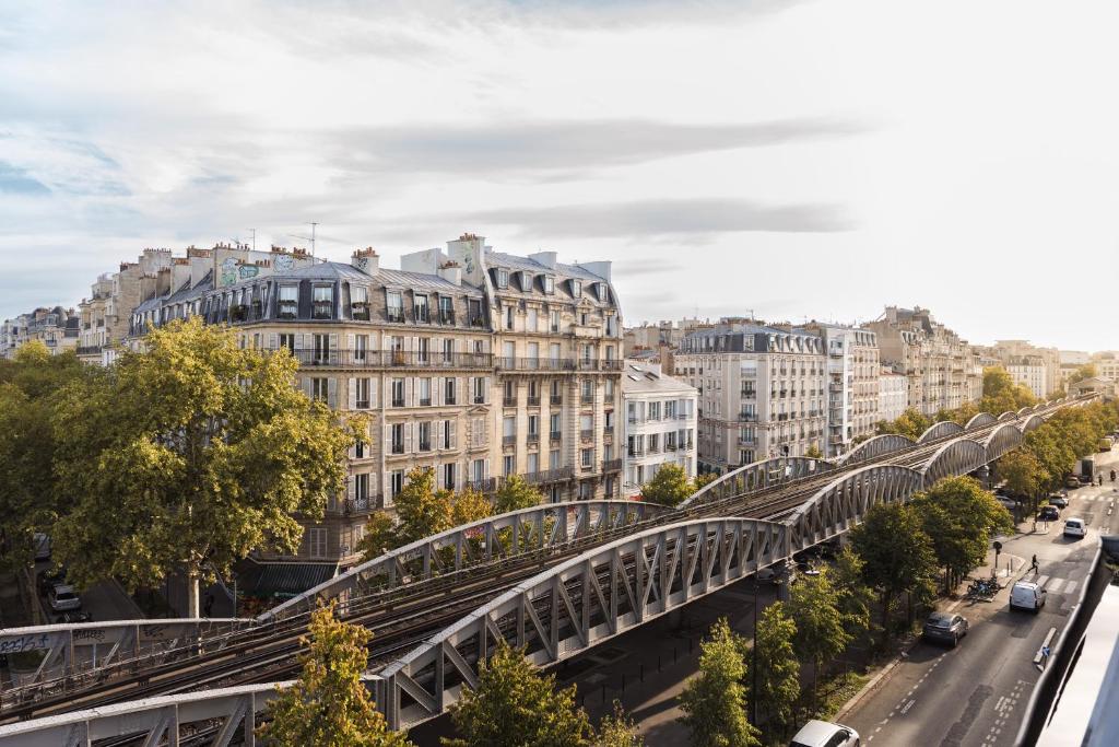 Hôtel Eiffel Segur - Resim 12