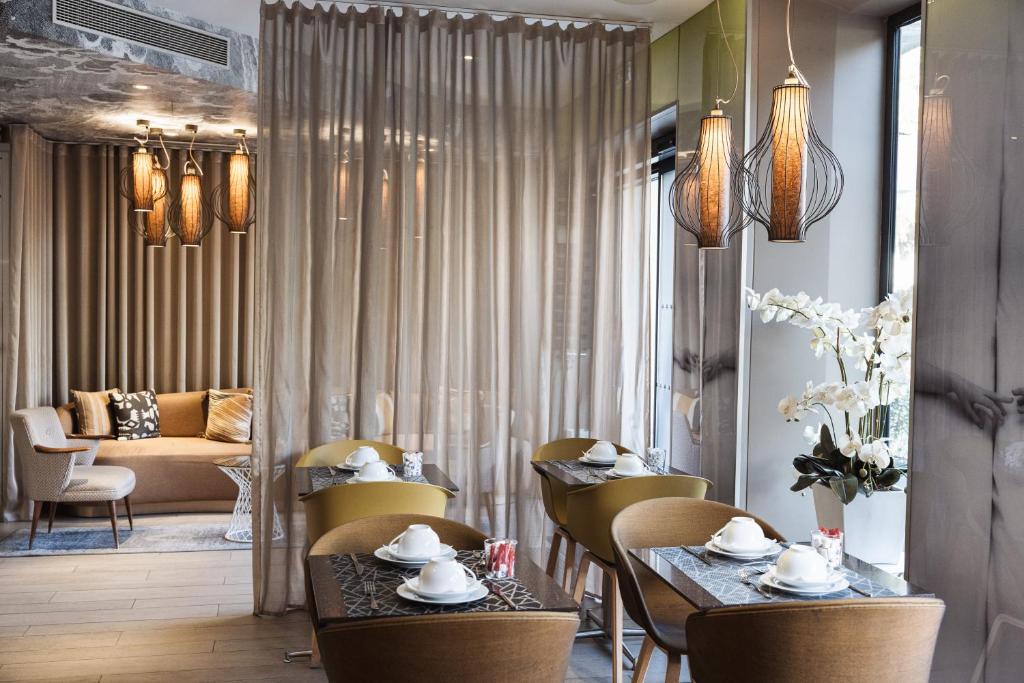 Hôtel Eiffel Segur - Resim 7