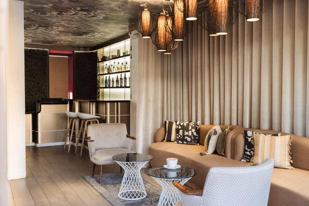 Hôtel Eiffel Segur - Resim 11