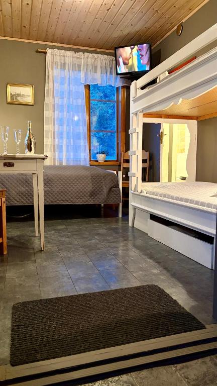 Prinsgården B&B rum stugor - Driepersoonskamer