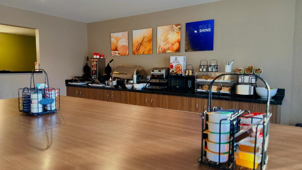 Comfort Inn - Resim 26