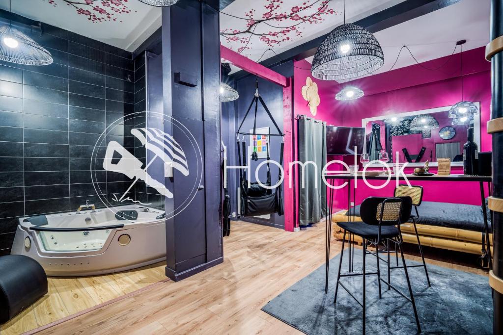 Koupelna v ubytování Les secrets de Julie - Love Room