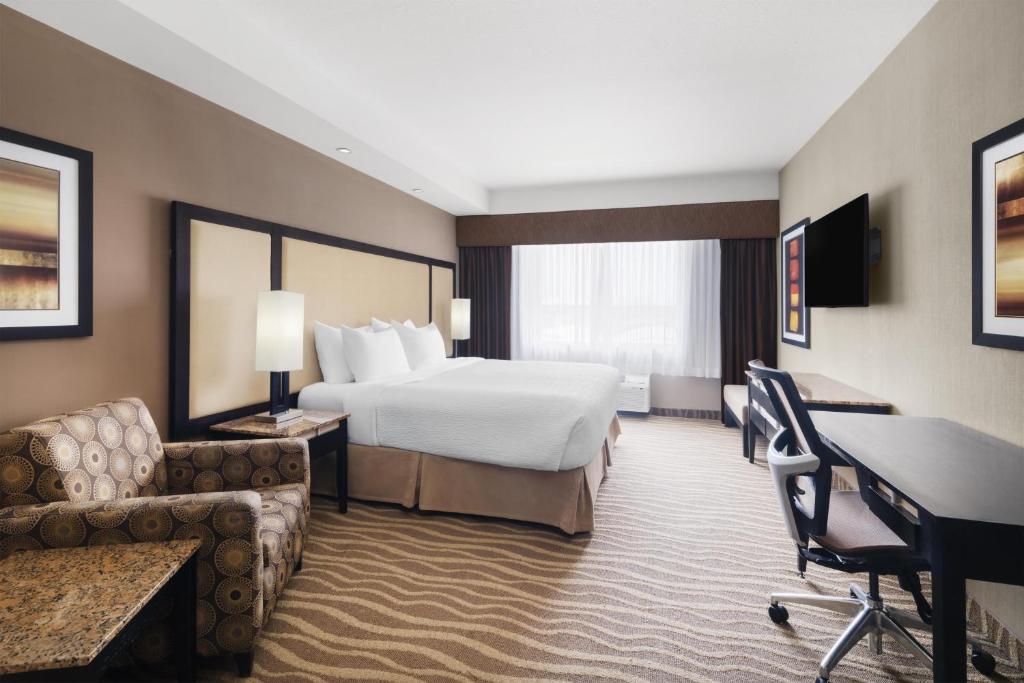 Best Western Premier Freeport Inn Calgary Airport - Resim 7