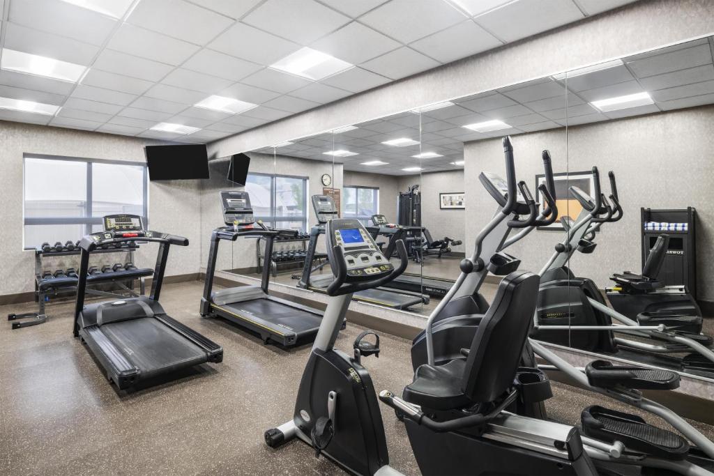 Best Western Premier Freeport Inn Calgary Airport - Resim 17