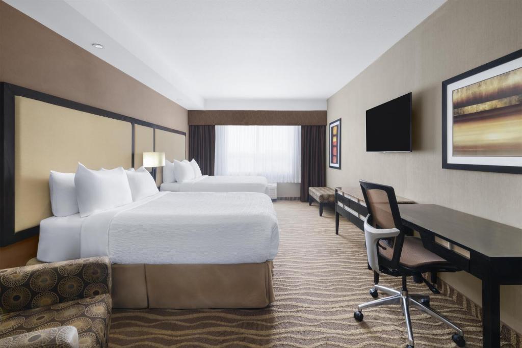 Best Western Premier Freeport Inn Calgary Airport - Resim 25