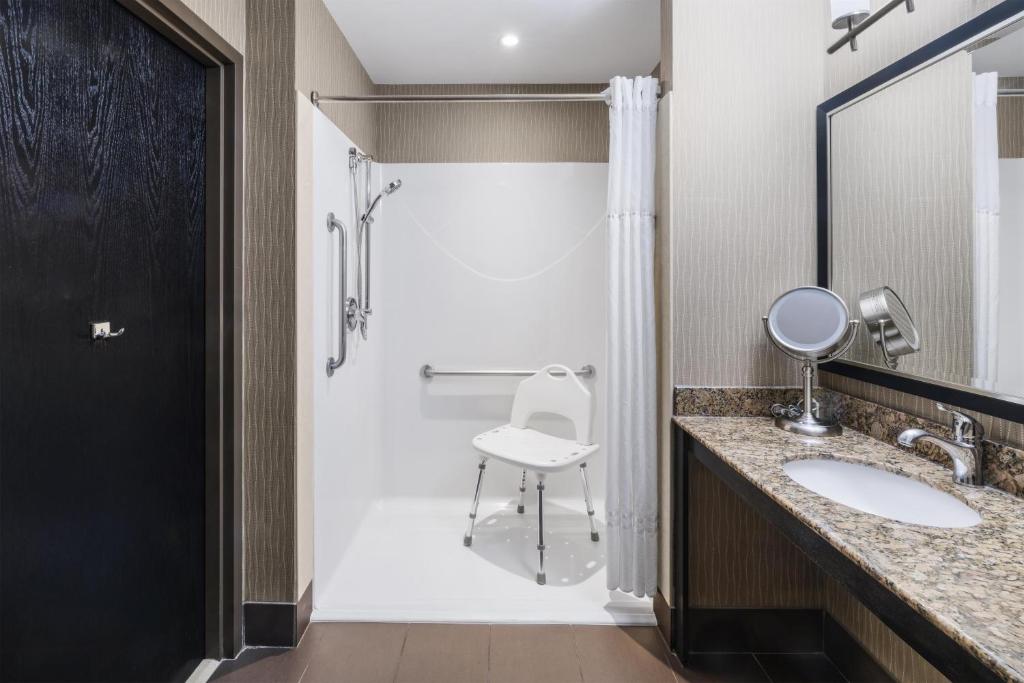 Best Western Premier Freeport Inn Calgary Airport - Resim 3