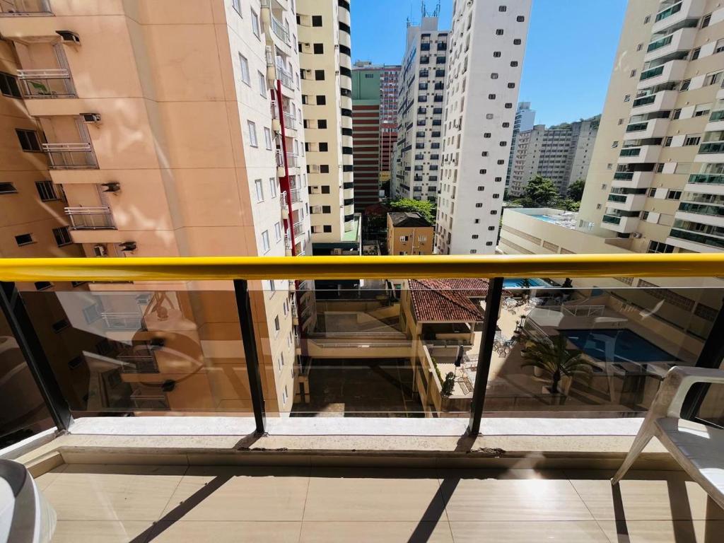 شرفة أو تراس في Guarujá Golden Beach 158 - Conforto com Piscina Climatizada