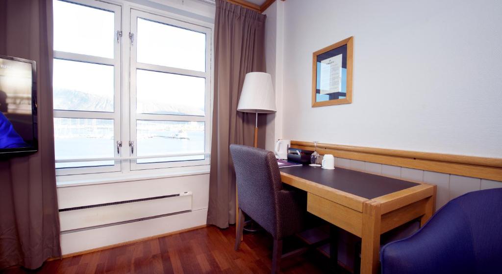 Home Hotel With - Resim 25