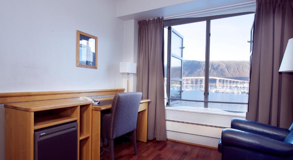 Home Hotel With - Resim 28