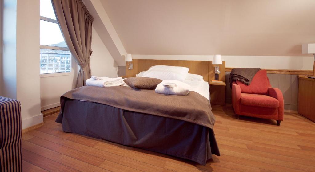 Home Hotel With - Resim 32