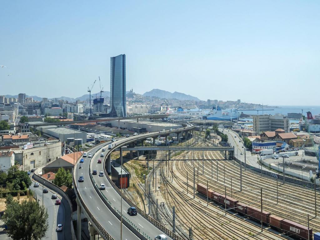 B&B HOTEL Marseille Les Ports - Resim 20