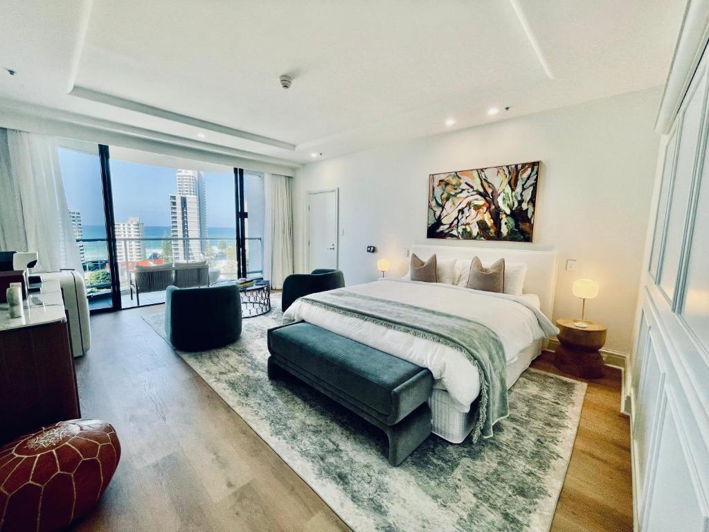 Una cama o camas en una habitación de Ocean View Studio King bed with Spa