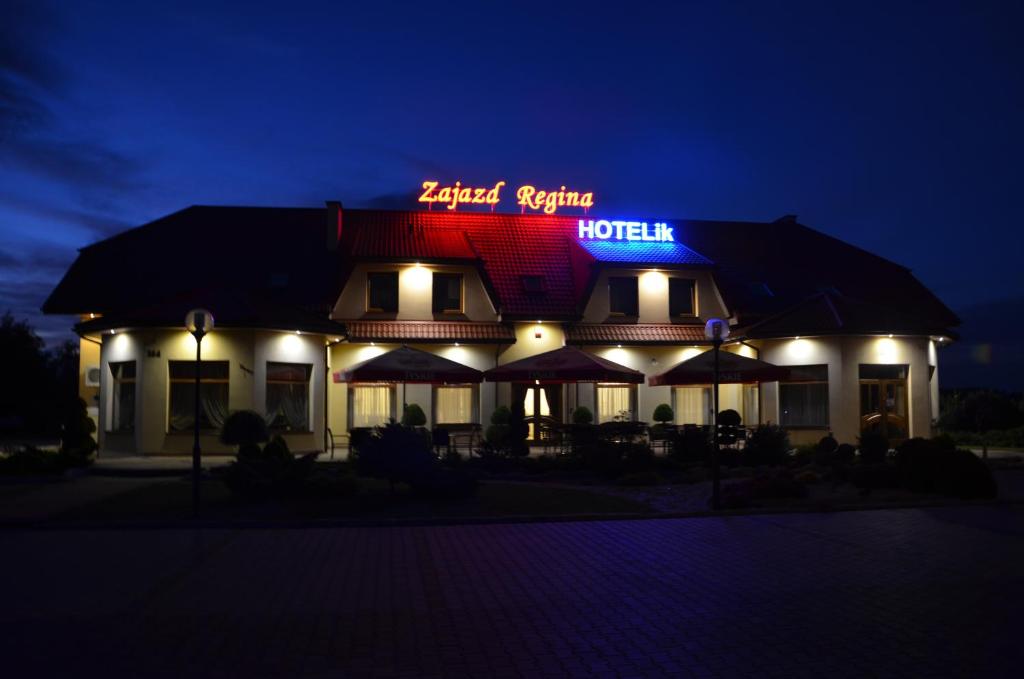 Budova, v ktorej sa hotel nachádza