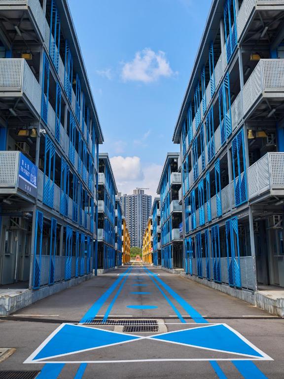 Runway 1331 -ENLIGHT Youth Hostel