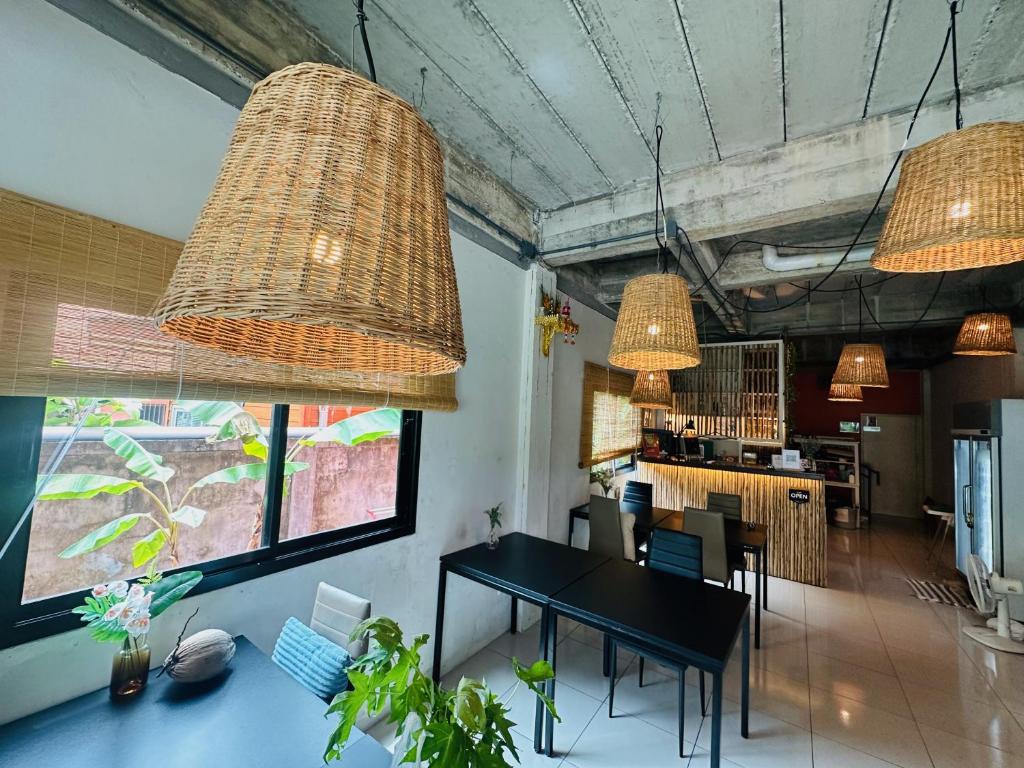 Coco Mountain View Guest House Hotel - Resim 7