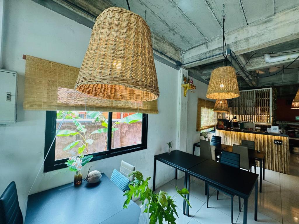 Coco Mountain View Guest House Hotel - Resim 3