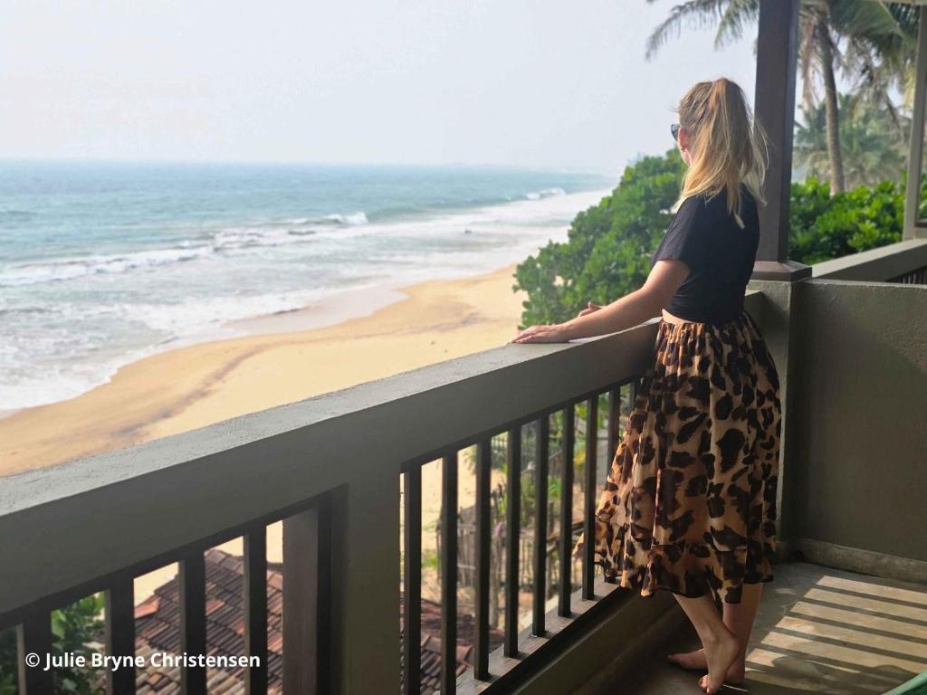 At Ease Beach Hotel - 1