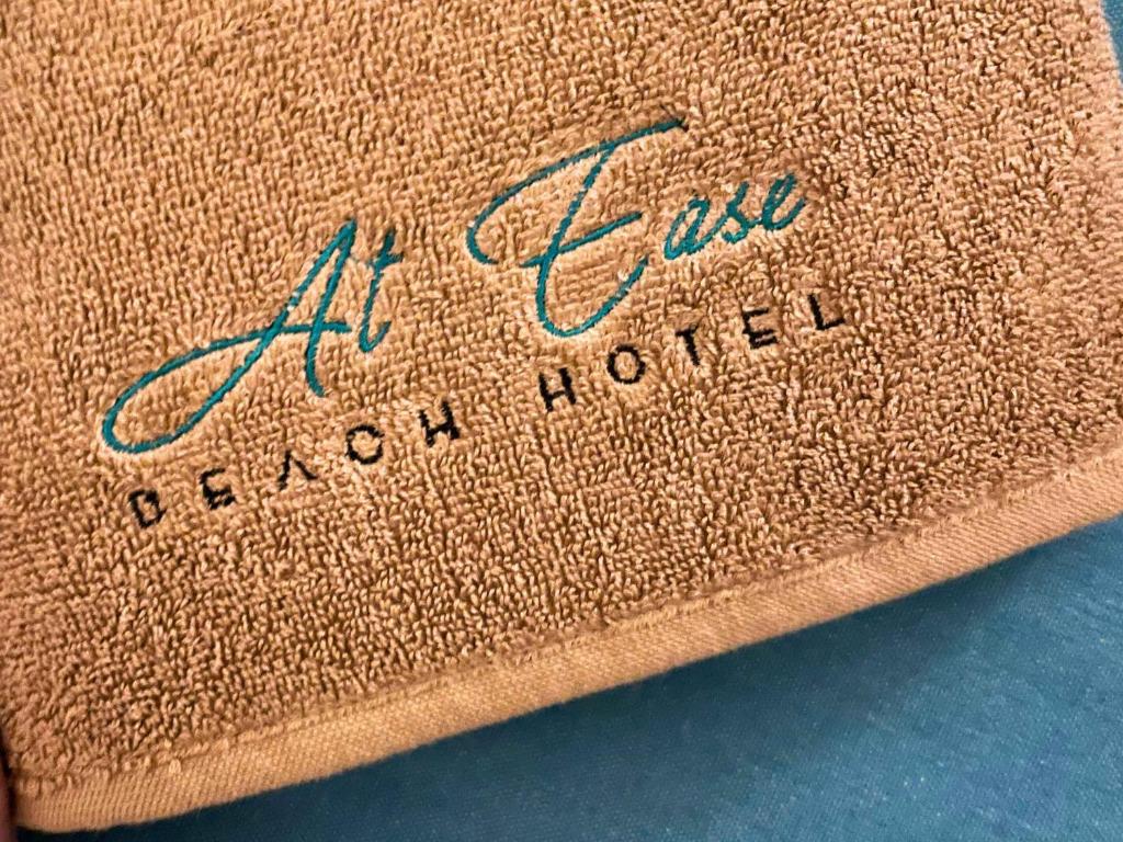 At Ease Beach Hotel - 8