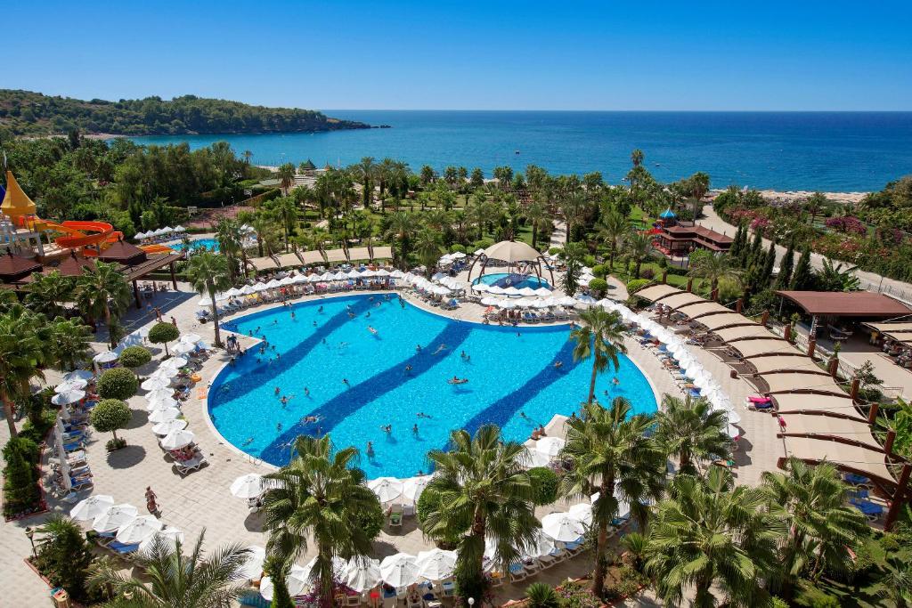 Saphir Resort & Spa 부지 내 또는 인근 수영장 전경