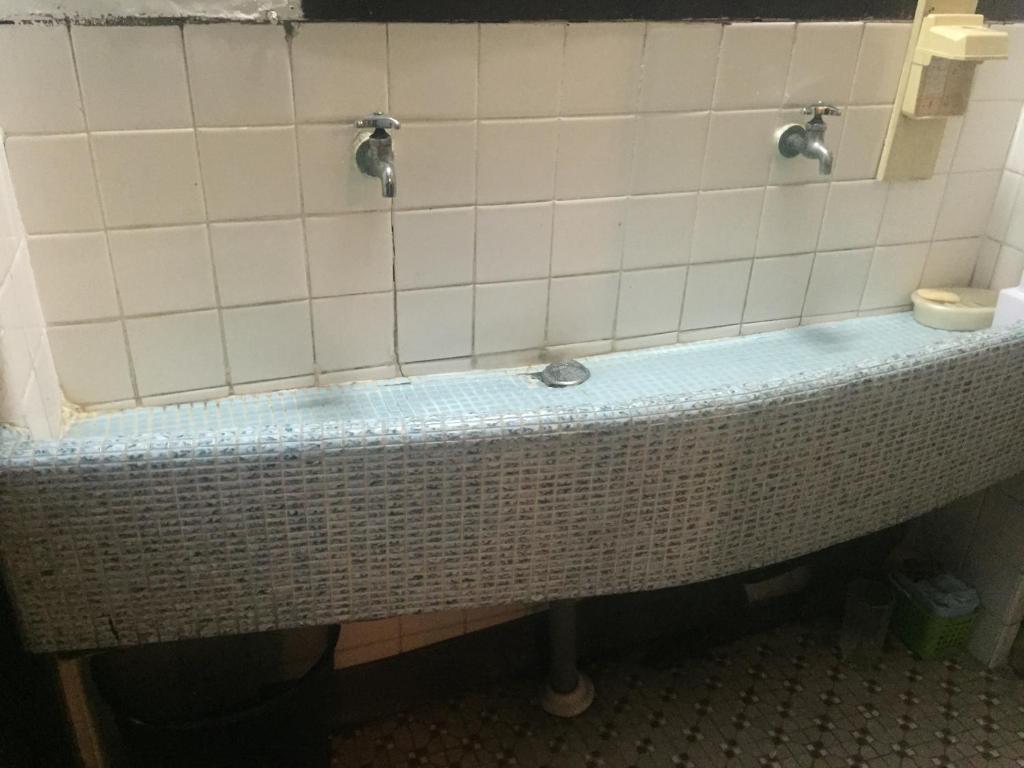 Koupelna v ubytování Takeyaso Ryokan
