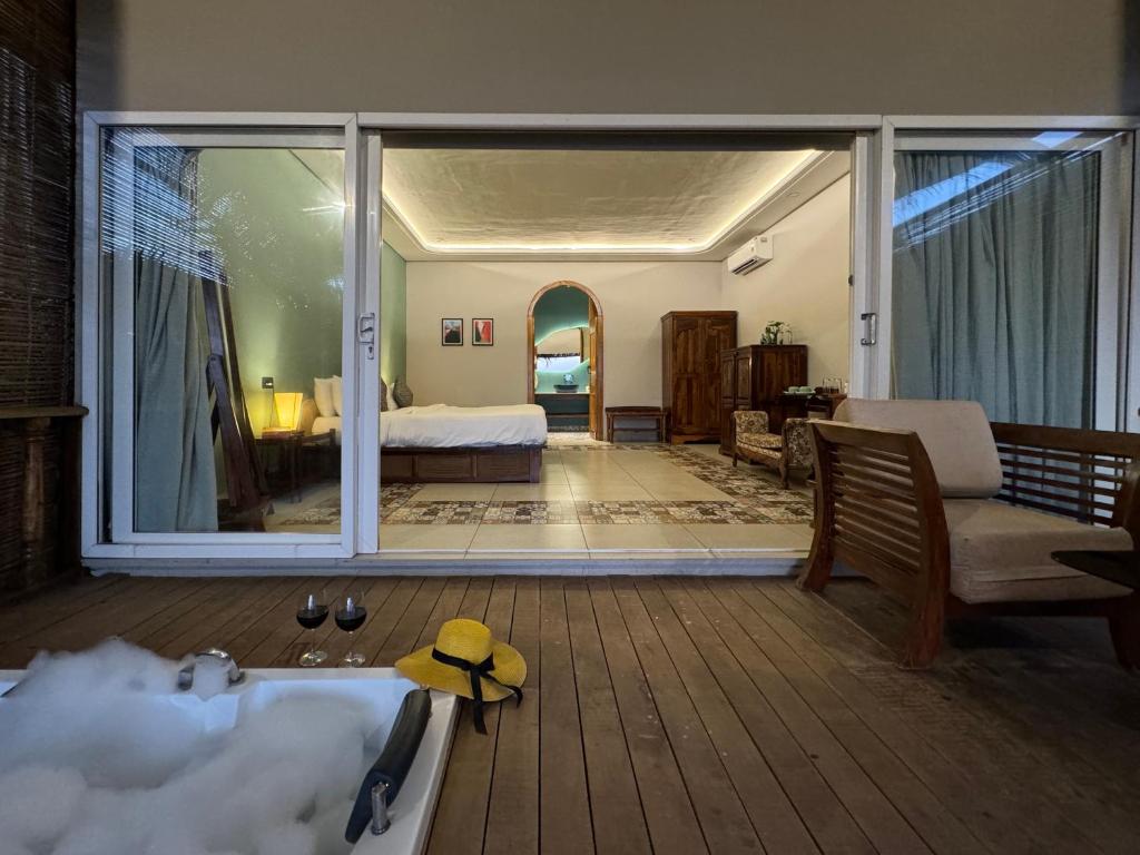 Postel nebo postele na pokoji v ubytování Agonda Villas