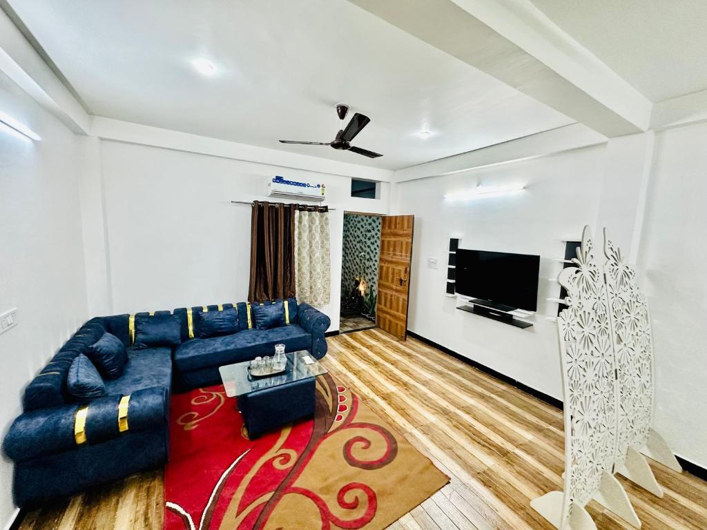 Et tv og/eller underholdning på Ujjain home stay