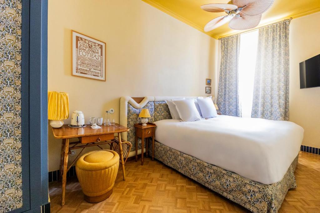 Hôtel Amista Marseille - ancien Hôtel Saint Louis - Vieux Port - Resim 12