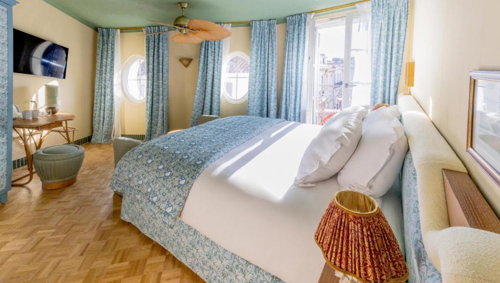 Hôtel Amista Marseille - ancien Hôtel Saint Louis - Vieux Port - Resim 14