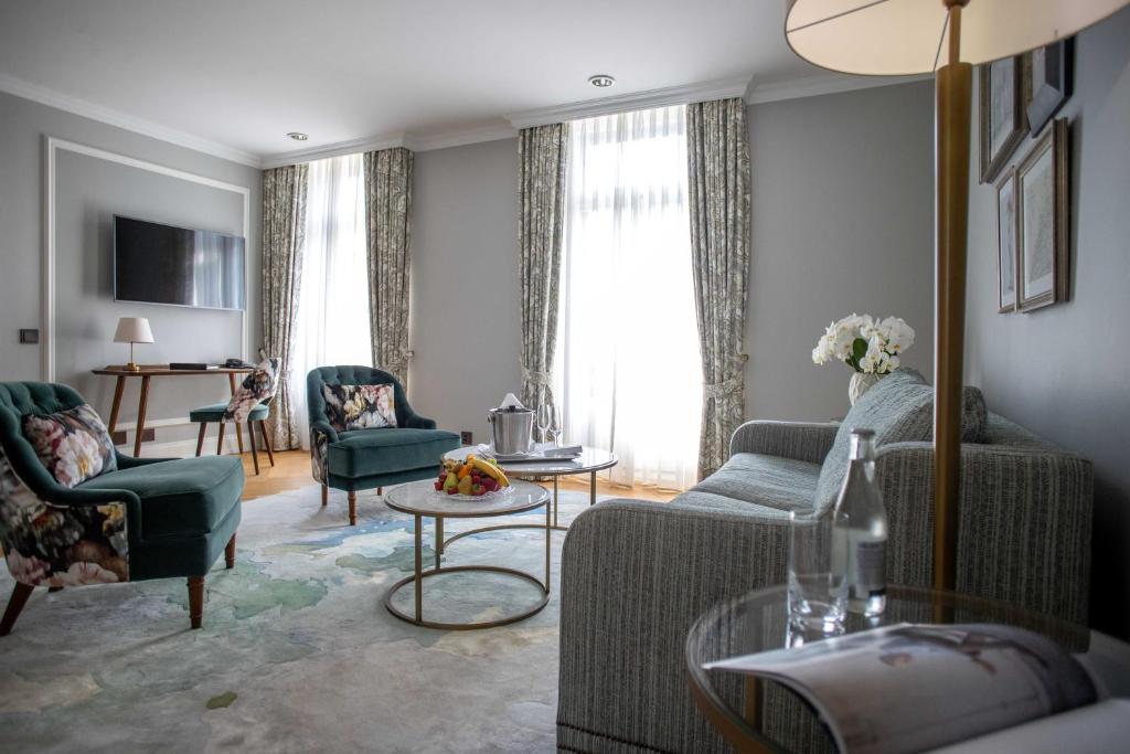 Victoria Jungfrau Grand Hotel & Spa - Resim 10