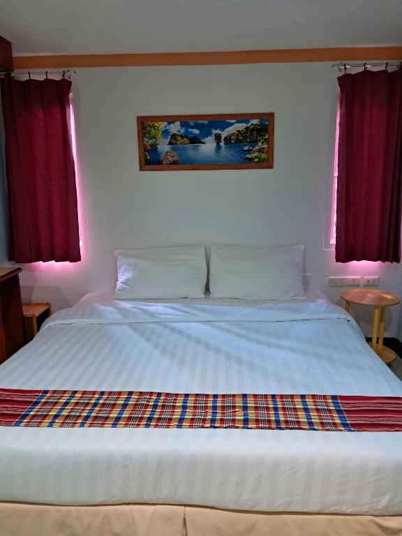 Baan Thara Guesthouse - 7