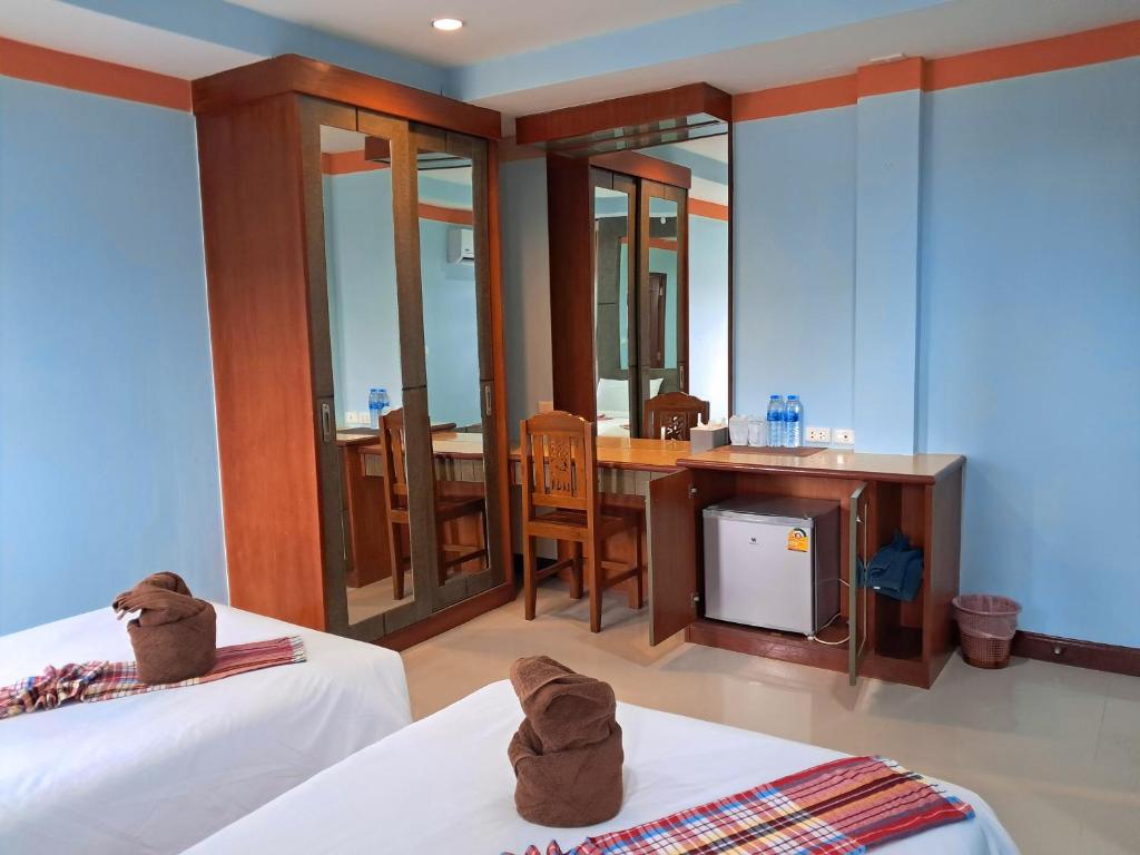 Baan Thara Guesthouse - 18