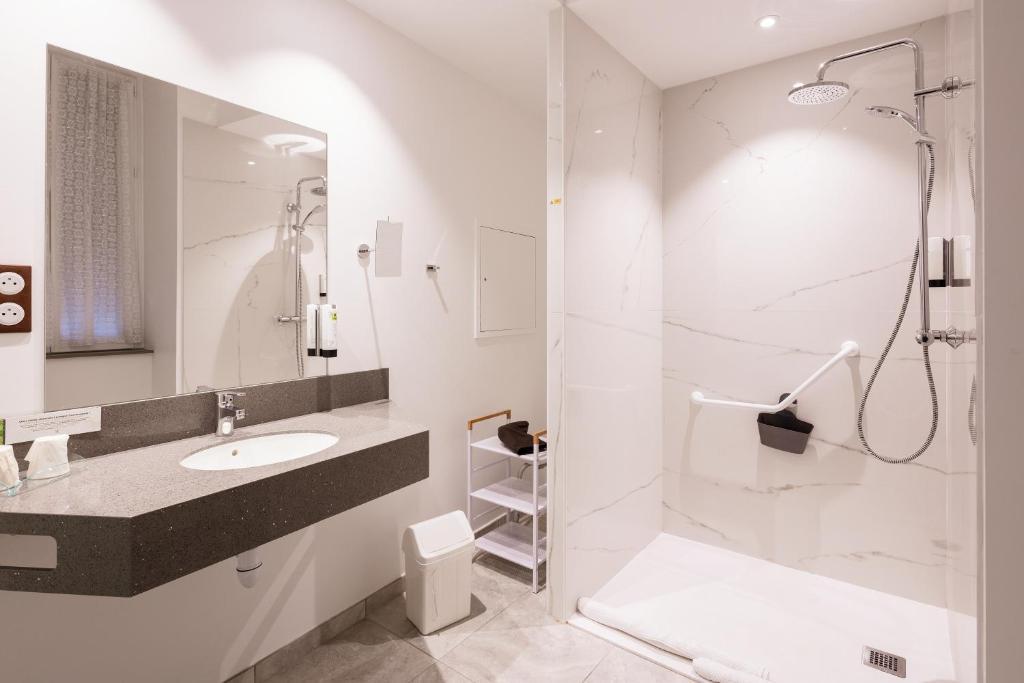 Logis Hôtel Restaurant de la Paix - Twin Room