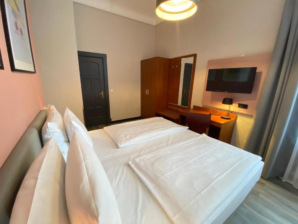 Hotel Kronprinz Hamburg Hauptbahnhof - Resim 37