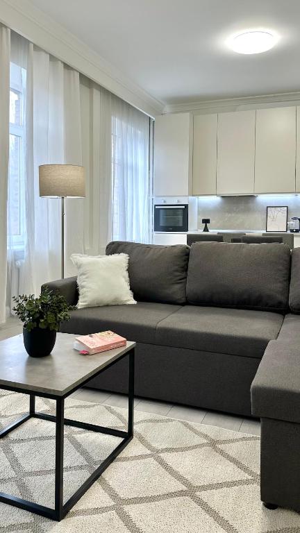 Gorgeous 2 bedroom фото 4