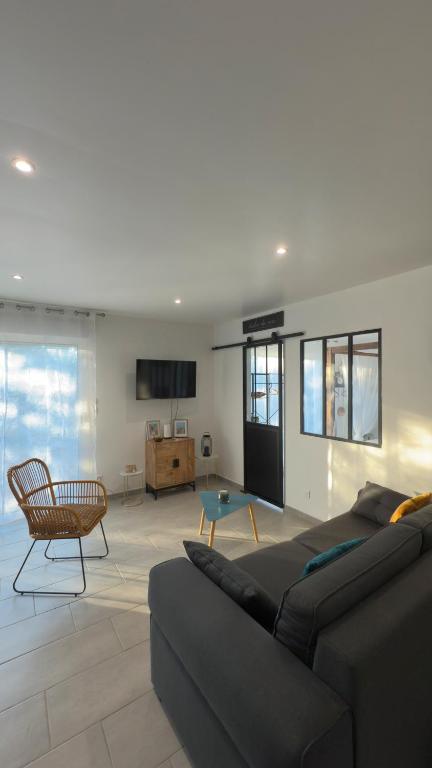 Et tv og/eller underholdning på Le Second Paradis