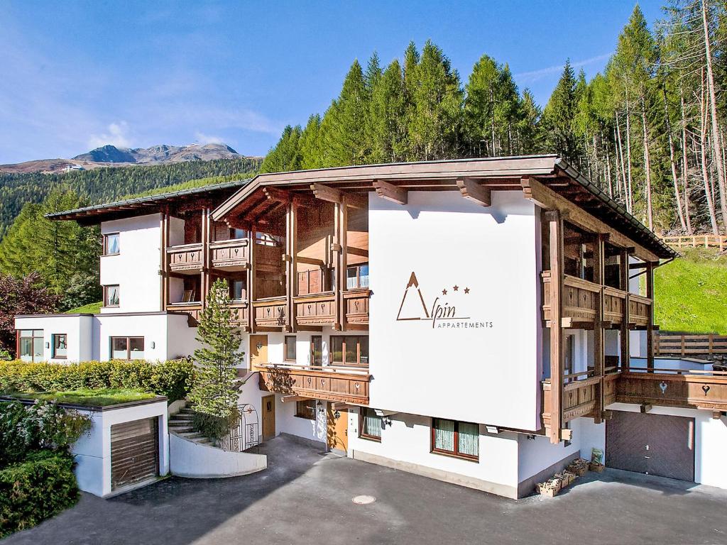 Apartment Alpin-6 by Interhome