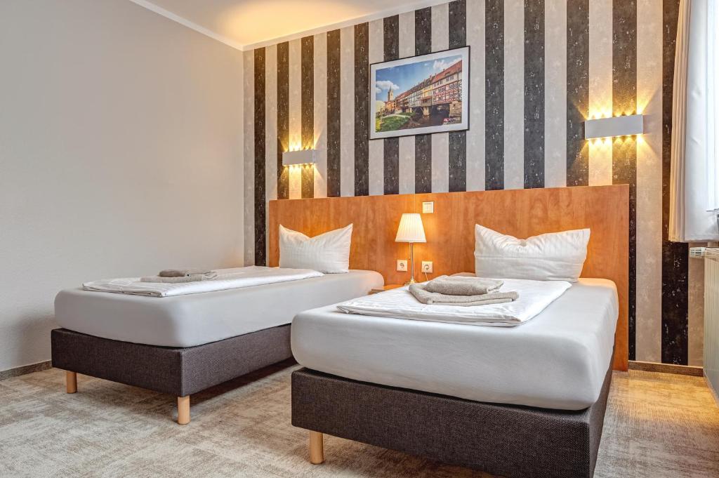 Hotel Wilna - Standaard Tweepersoonskamer Met 2 Aparte Bedden
