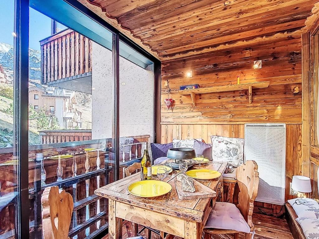 Studio Le Sérac-12 by Interhome