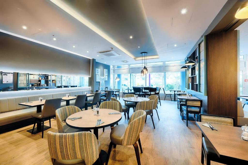 Premier Inn Köln City Centre - Resim 10