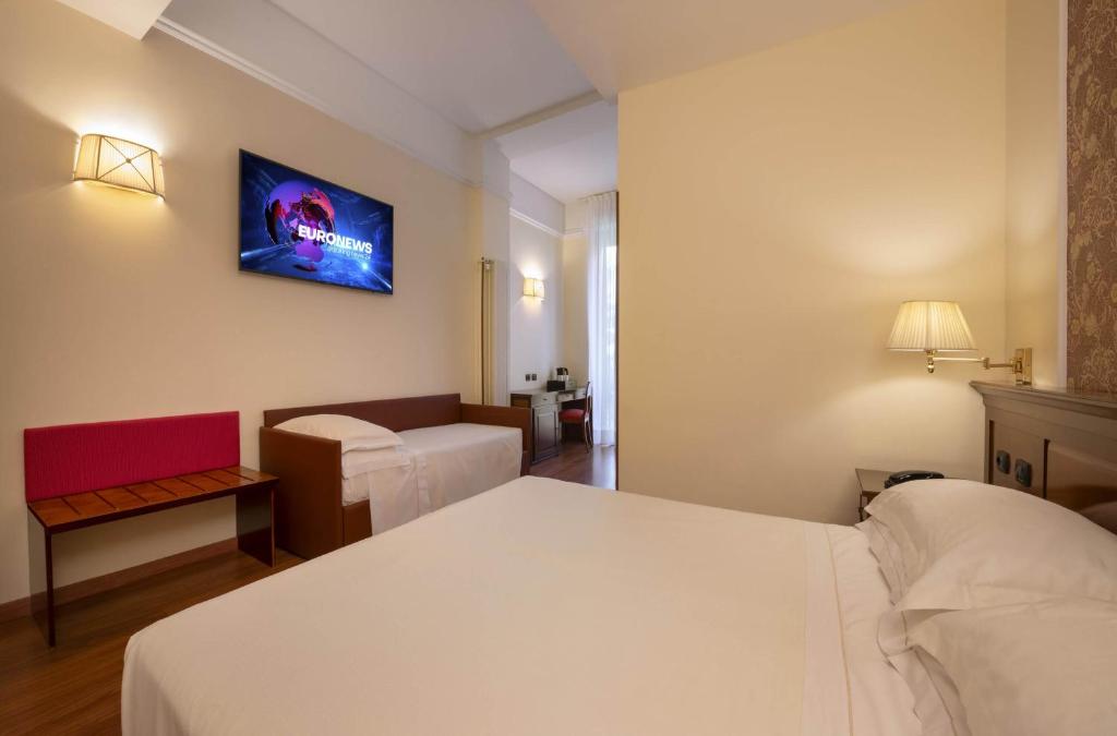 Lancaster Hotel - 19