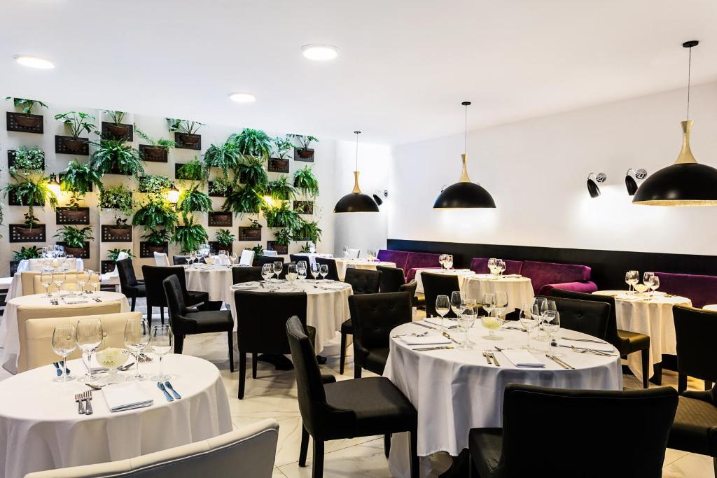  Best Western Plus Copacabana Design Hotel