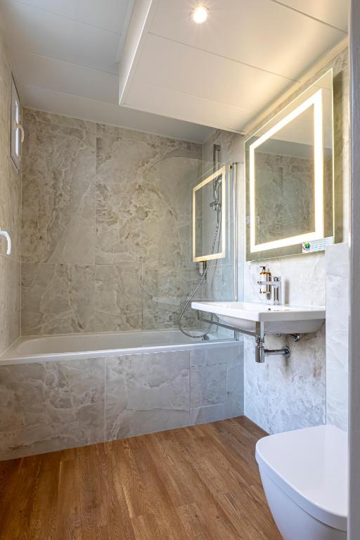 Hôtel Montcalm - Resim 39