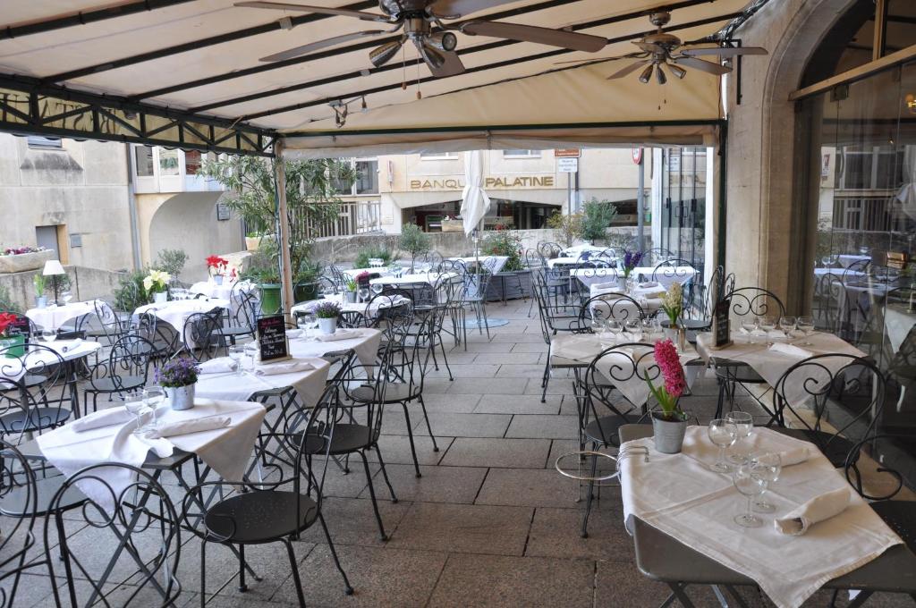 Hôtel du Palais des Papes - Resim 6