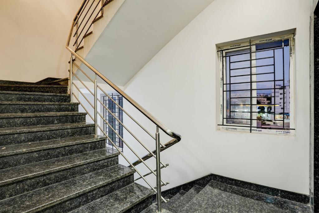 Fotografie z fotogalerie ubytování Hotel O Royal galaxy suites v destinaci Bengalúr