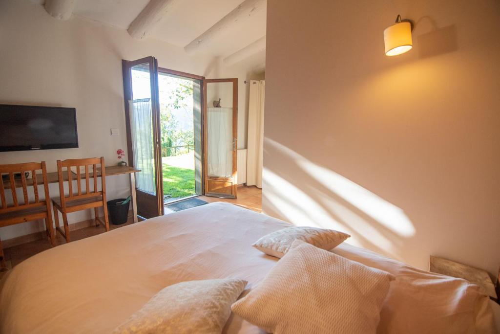 Auberge Les Myrtilles - Habitación Doble Con Vistas A La Montaña