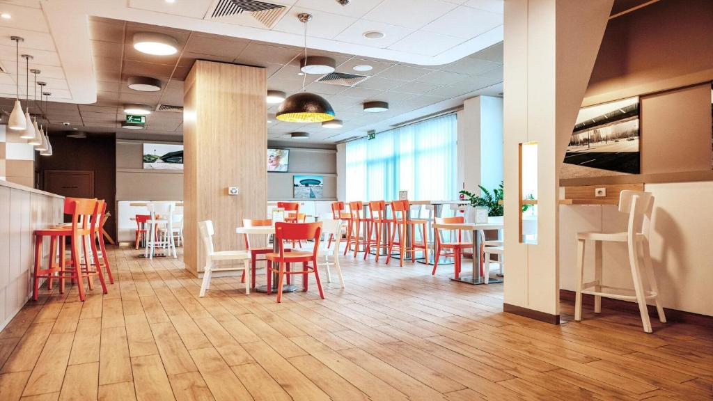 B&B HOTEL Katowice Centrum - Resim 6