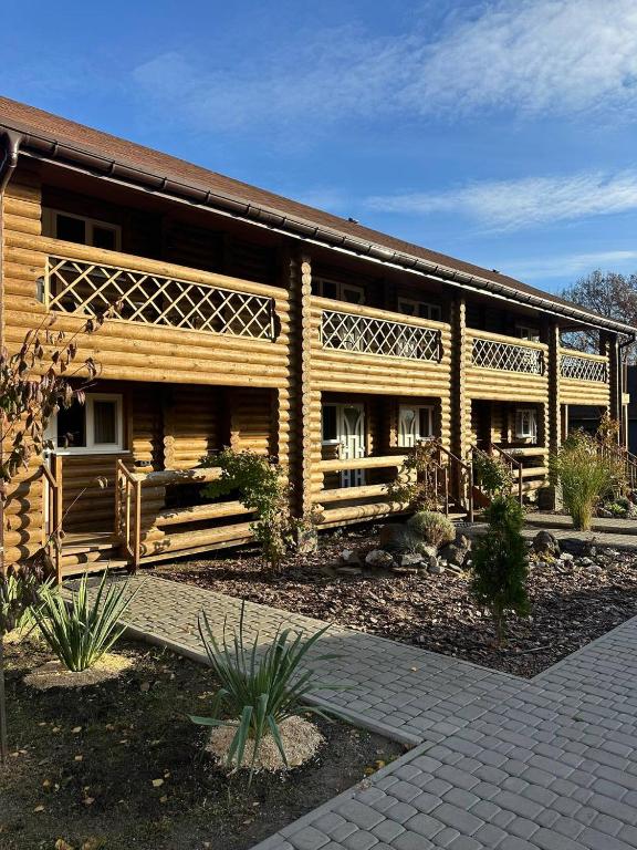 Το κτήριο όπου στεγάζεται  η παραθεριστική κατοικία